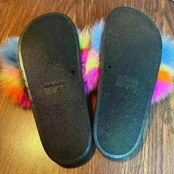 Cape Robbin Women’s Slid Slip Fuzzy Faux Fur Multicolor 9M - Picture 3 of 5